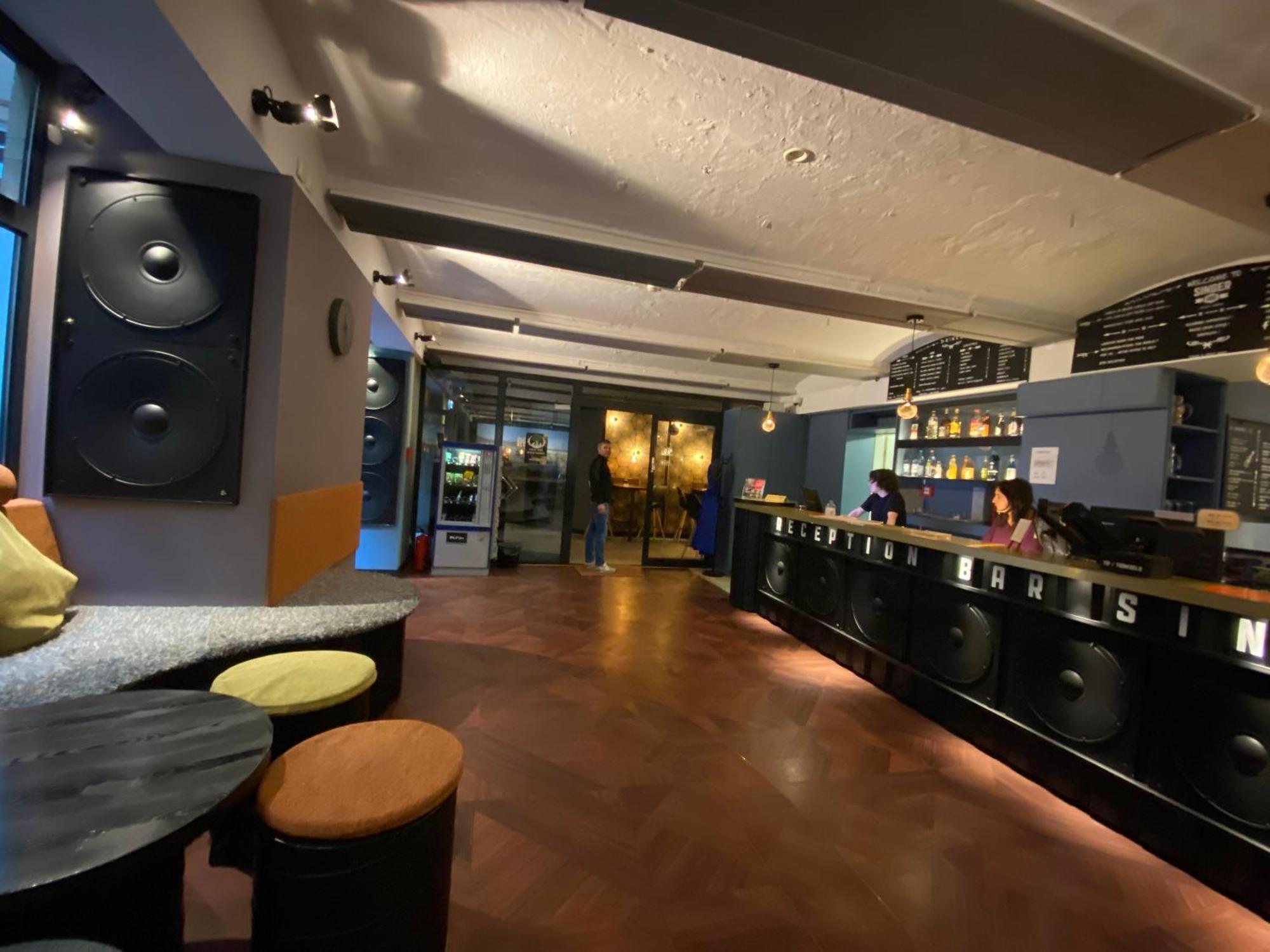 Singer109 Hostel, & Hostal *