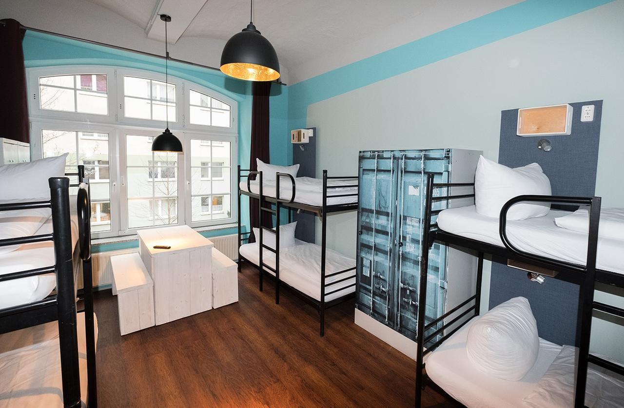 Singer109 Hotel&apartment Hostel