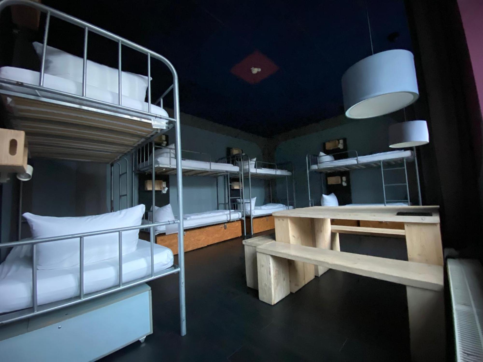 Singer109 Hotel&apartment Hostel
